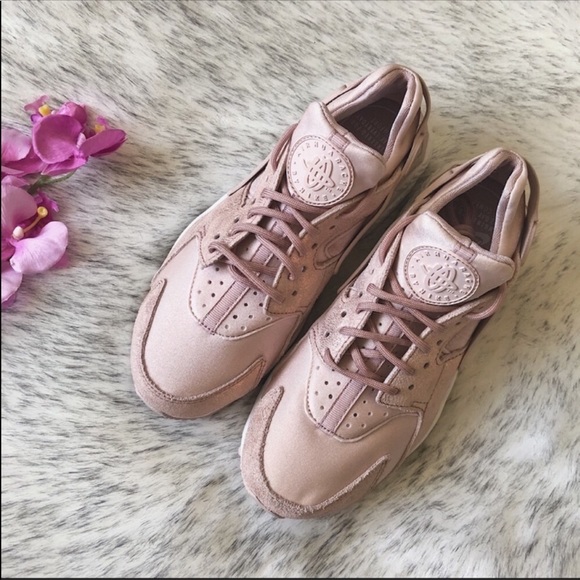 ‼️sold‼️Rare Nike Huarache Run Rose Gold 9W - Picture 6 of 8